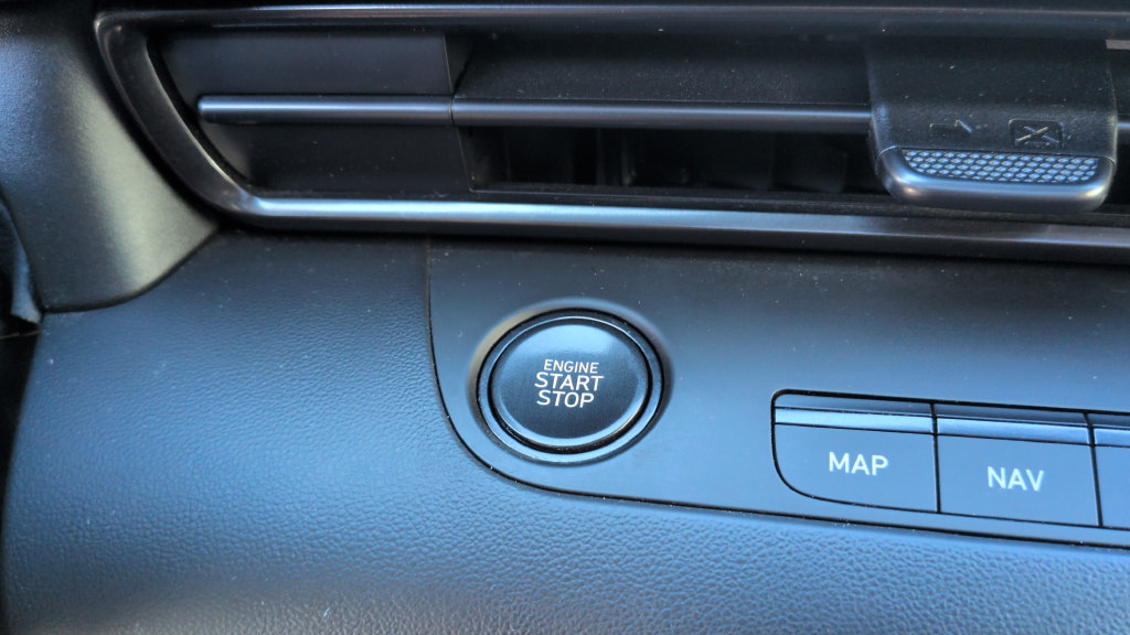 Certified 2023 Hyundai Elantra N Line FWD image 21