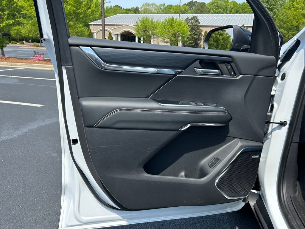 Used 2024 GMC Acadia Elevation image 56