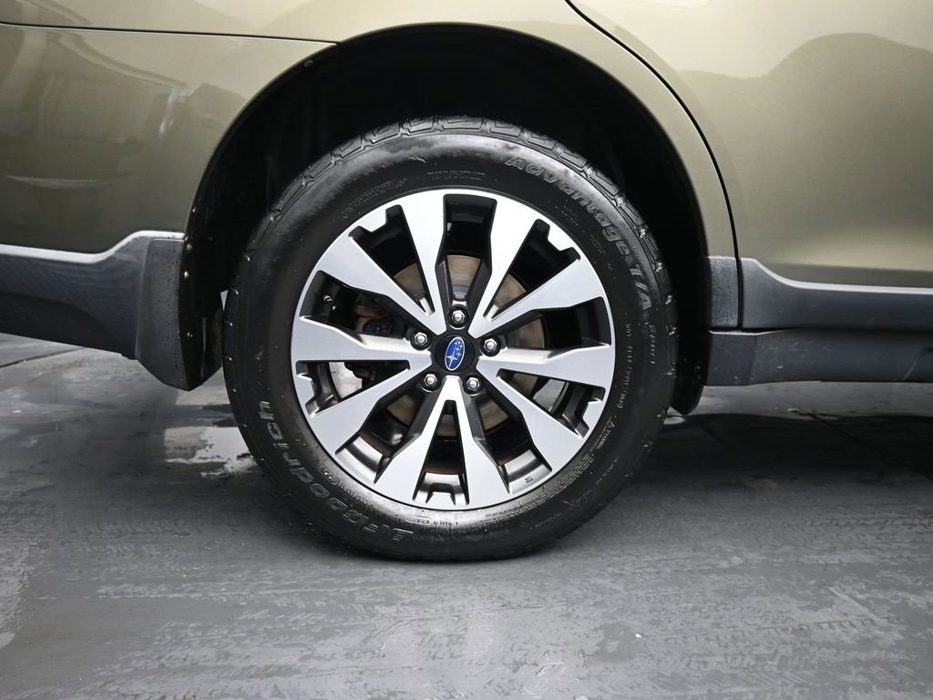 Used 2017 Subaru Outback 2.5i Limited image 10