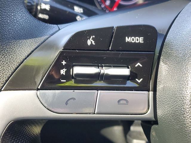 Used 2023 Hyundai Elantra SEL w/ Preferred Accessory Package image 14