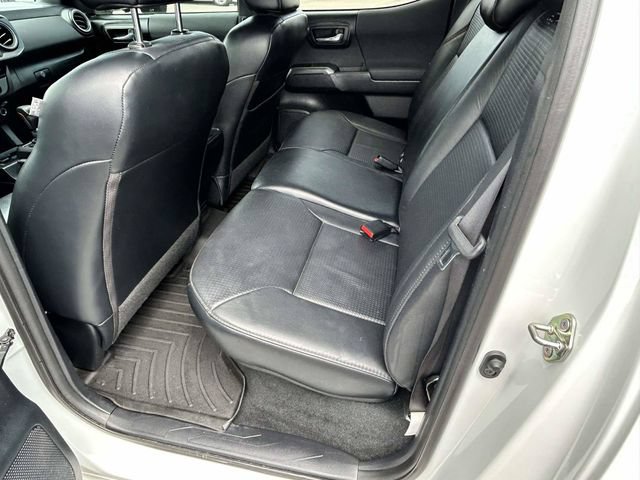 Used 2017 Toyota Tacoma TRD Pro AWD/4WD image 11