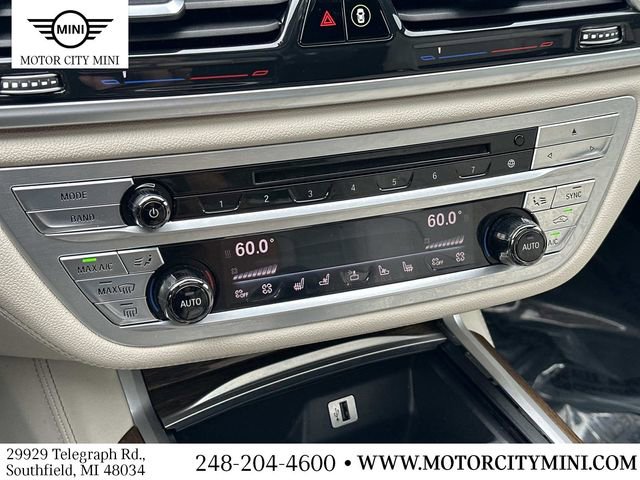 Used 2018 BMW 750i xDrive AWD/4WD image 35