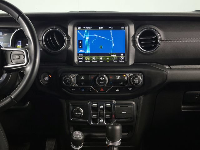 Used 2022 Jeep Wrangler Unlimited Sahara AWD/4WD image 23