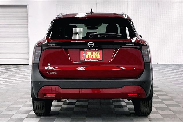 New 2026 Nissan Kicks SV image 5