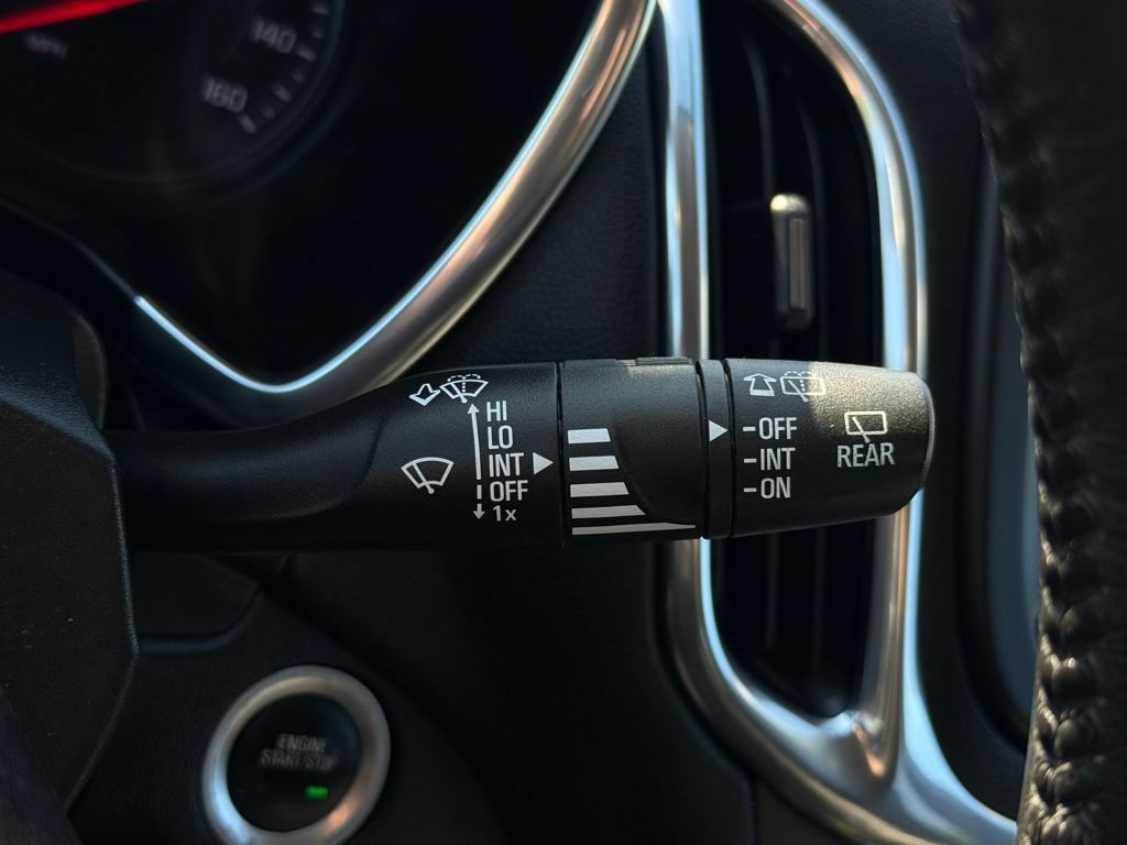 Used 2019 Chevrolet Equinox LT FWD image 27