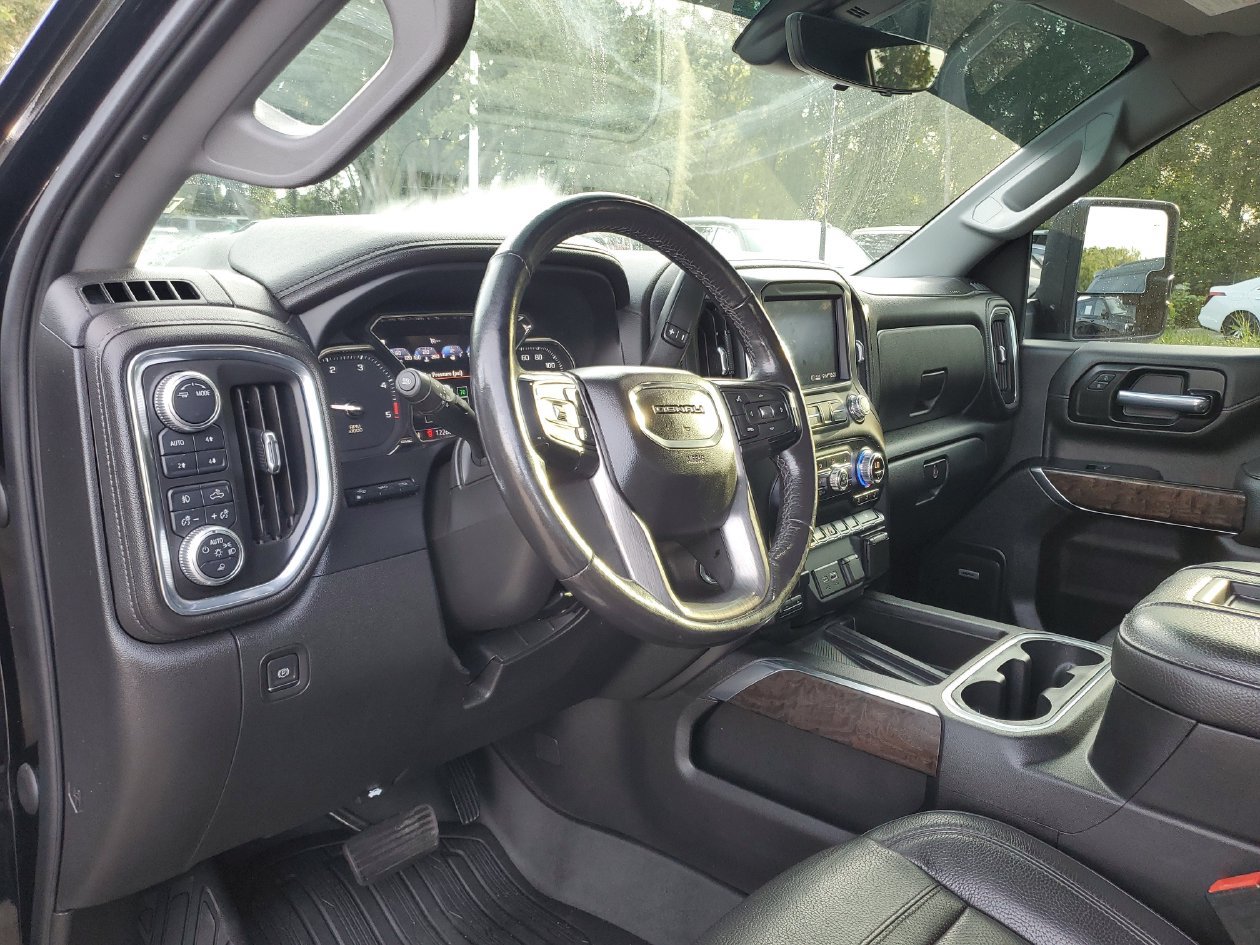 Used 2020 GMC Sierra 3500 Denali w/ Denali Ultimate Package AWD/4WD image 20