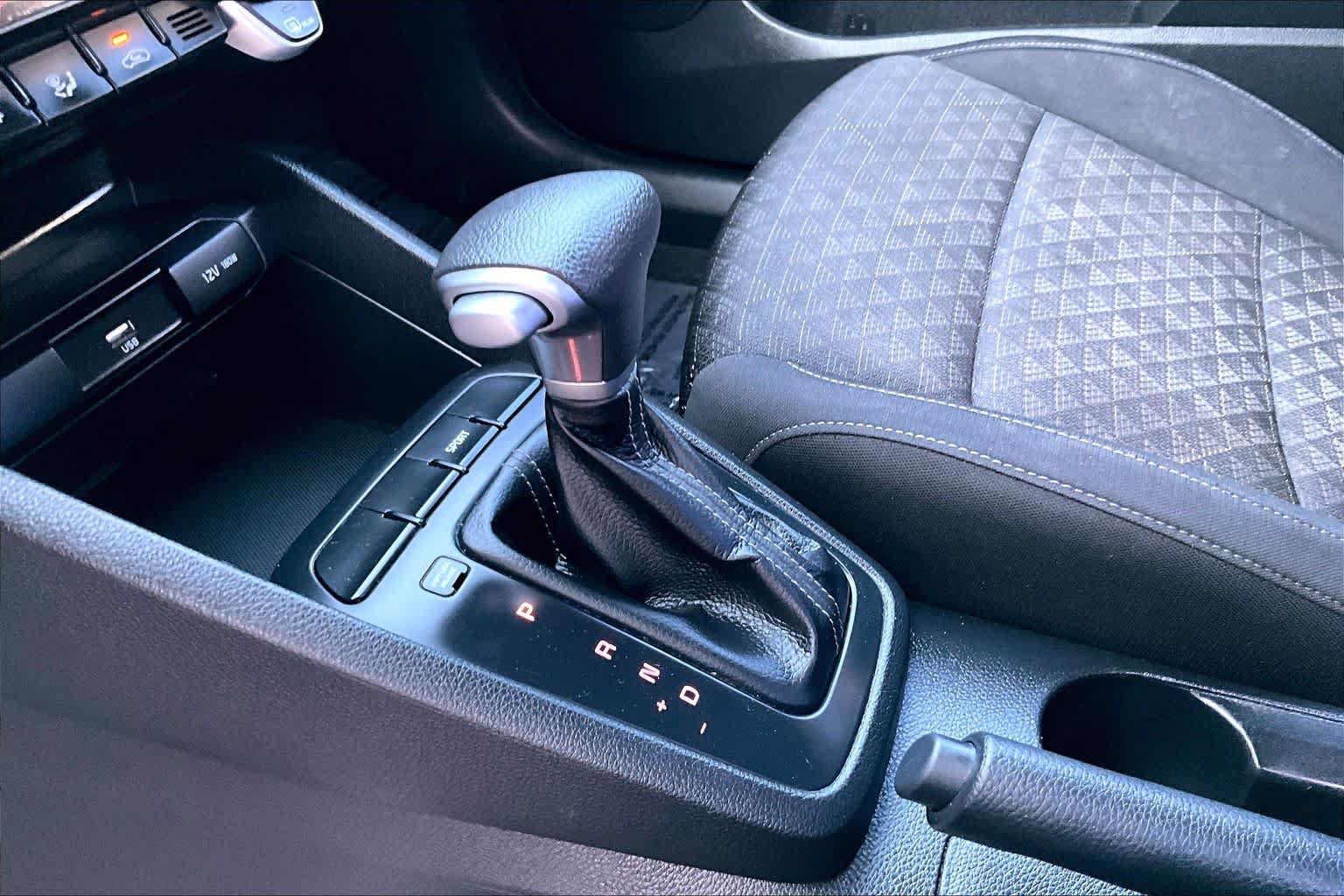 Used 2021 Kia Rio S w/ Technology Package FWD image 16