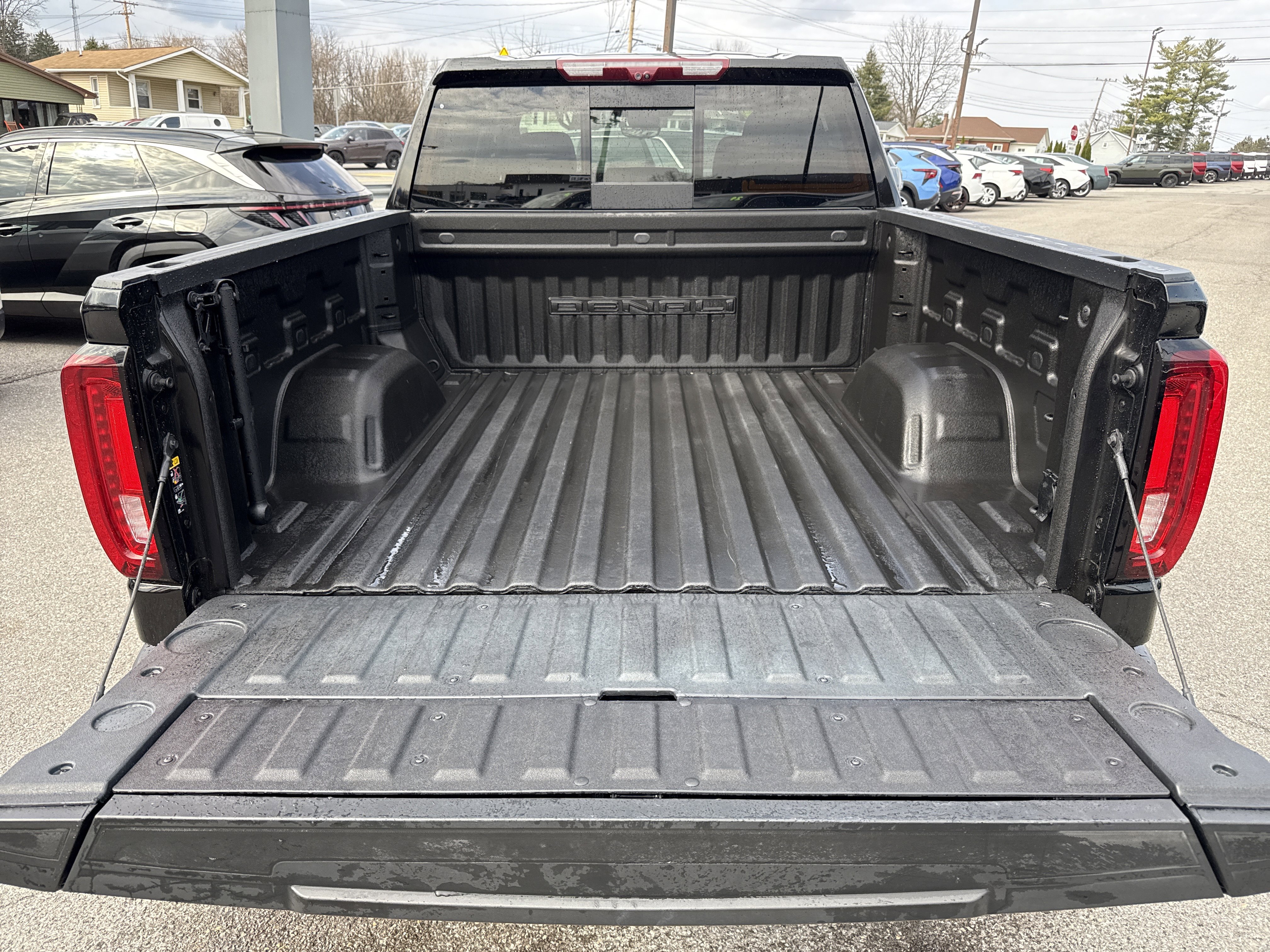 Used 2024 GMC Sierra 1500 Denali w/ Technology Package image 5