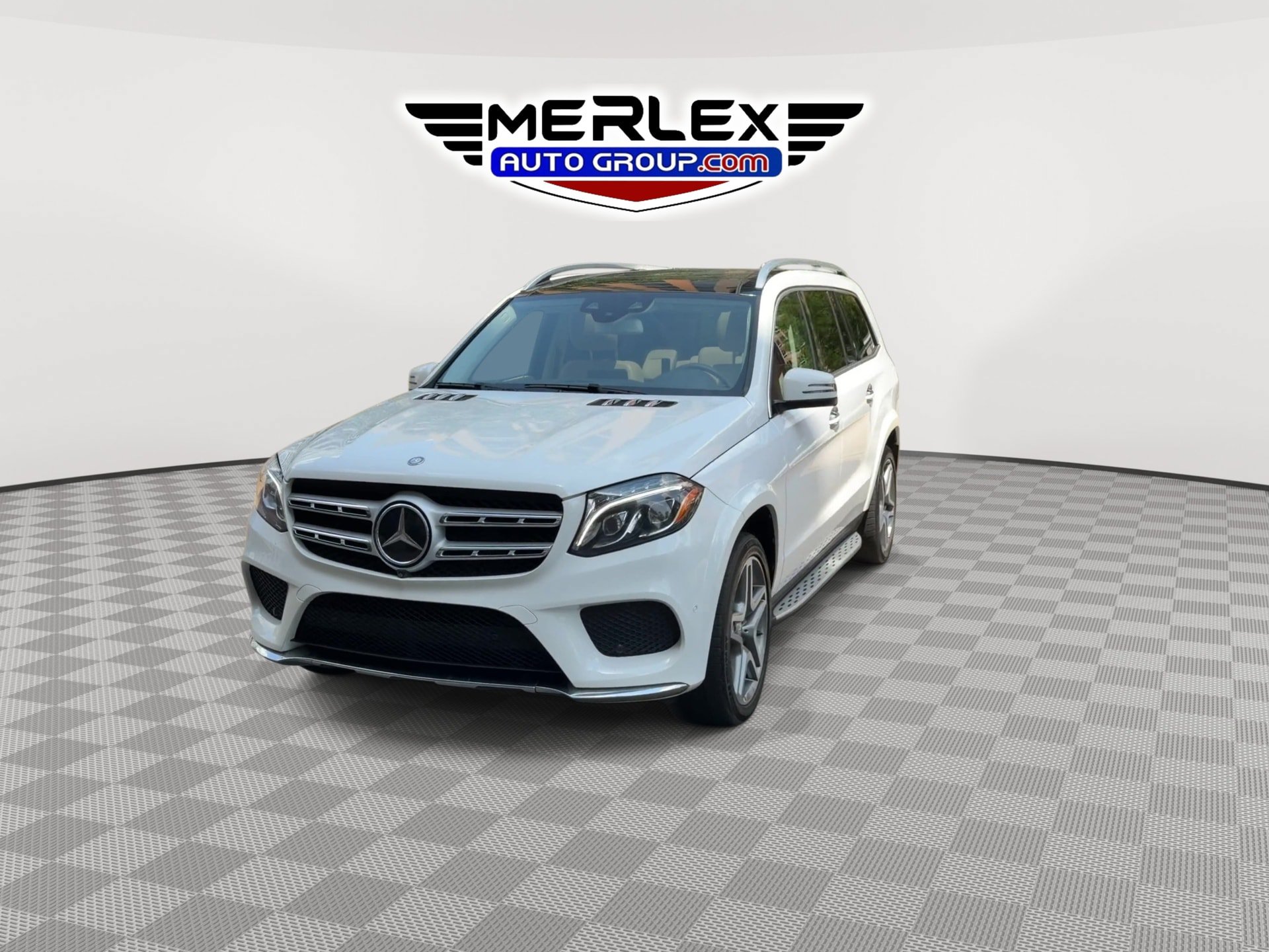 Used 2017 Mercedes-Benz GLS 550 4MATIC image 3