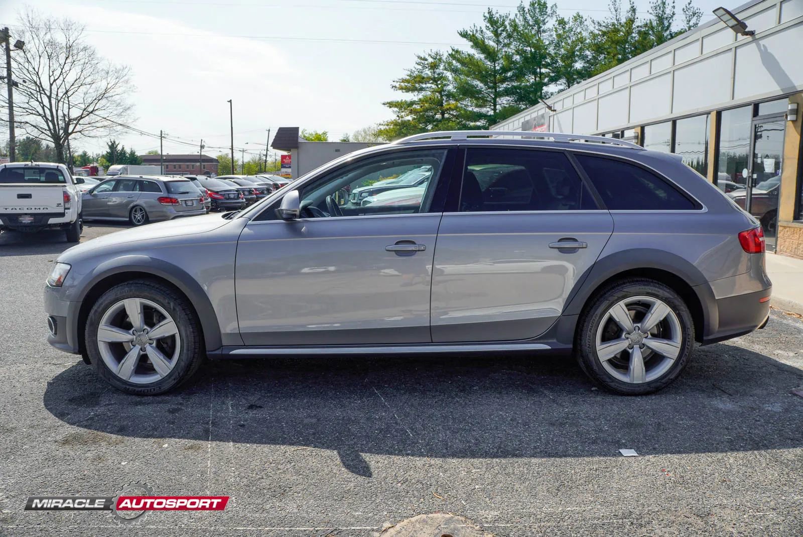 Used 2015 Audi A4 Premium Plus w/ Technology Package AWD/4WD image 4