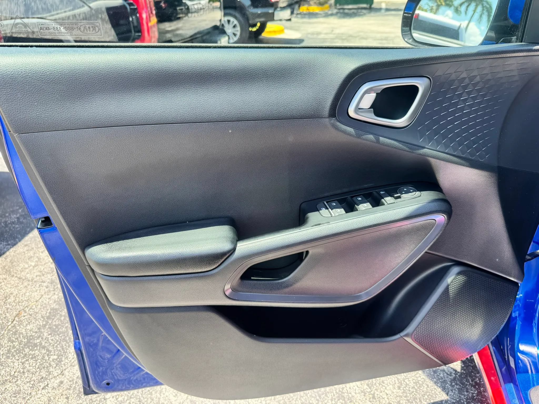 Used 2020 Kia Soul GT-Line FWD image 26