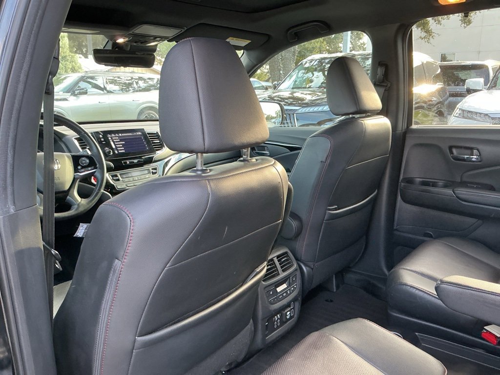 Used 2020 Honda Pilot Black Edition image 31