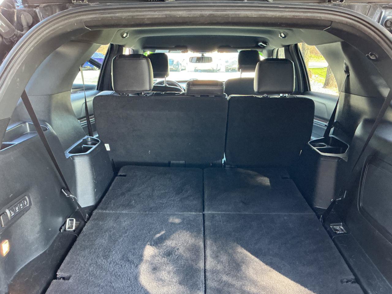 Used 2018 Ford Explorer Limited AWD/4WD image 27