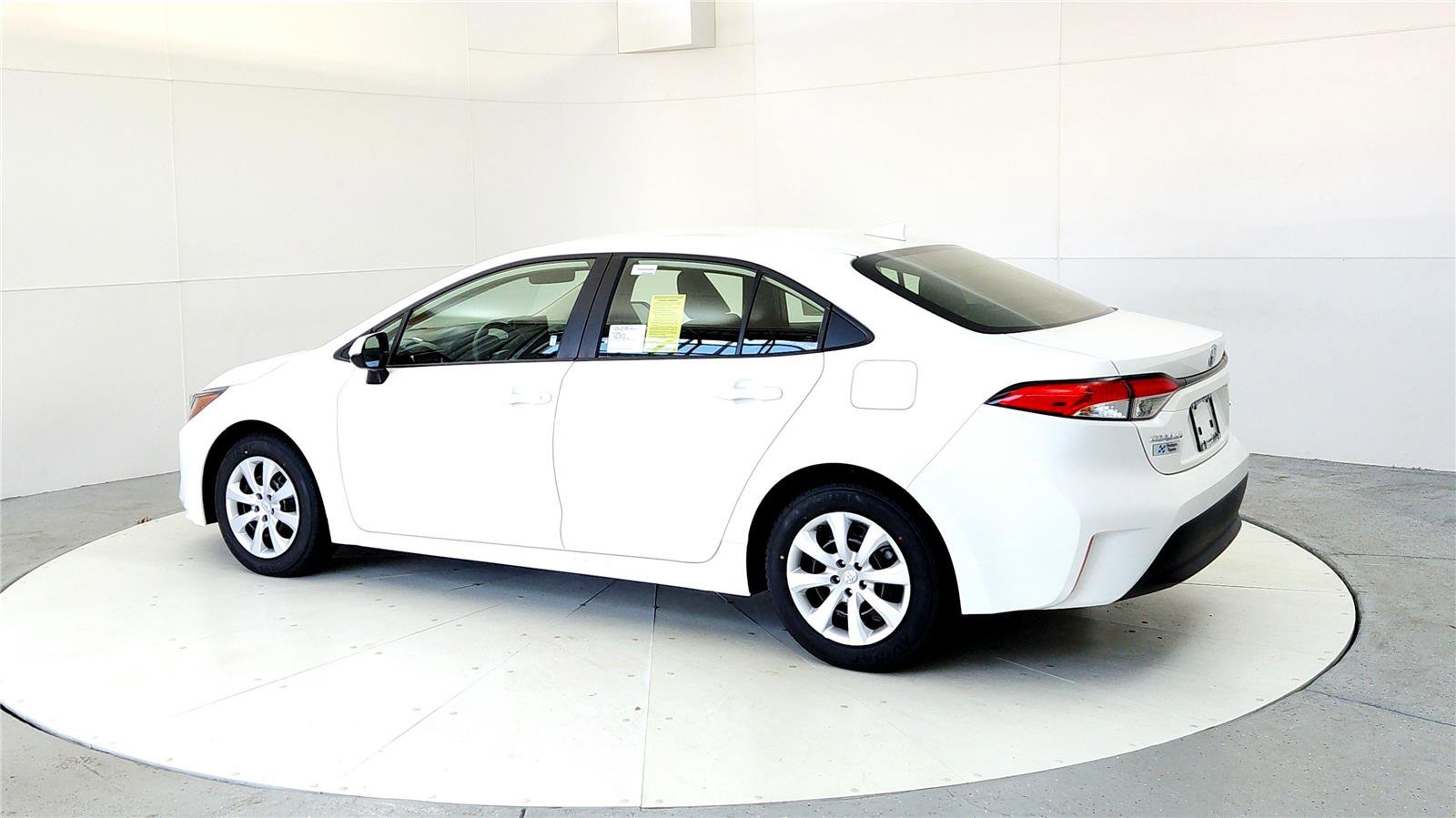 New 2026 Toyota Corolla LE FWD image 4