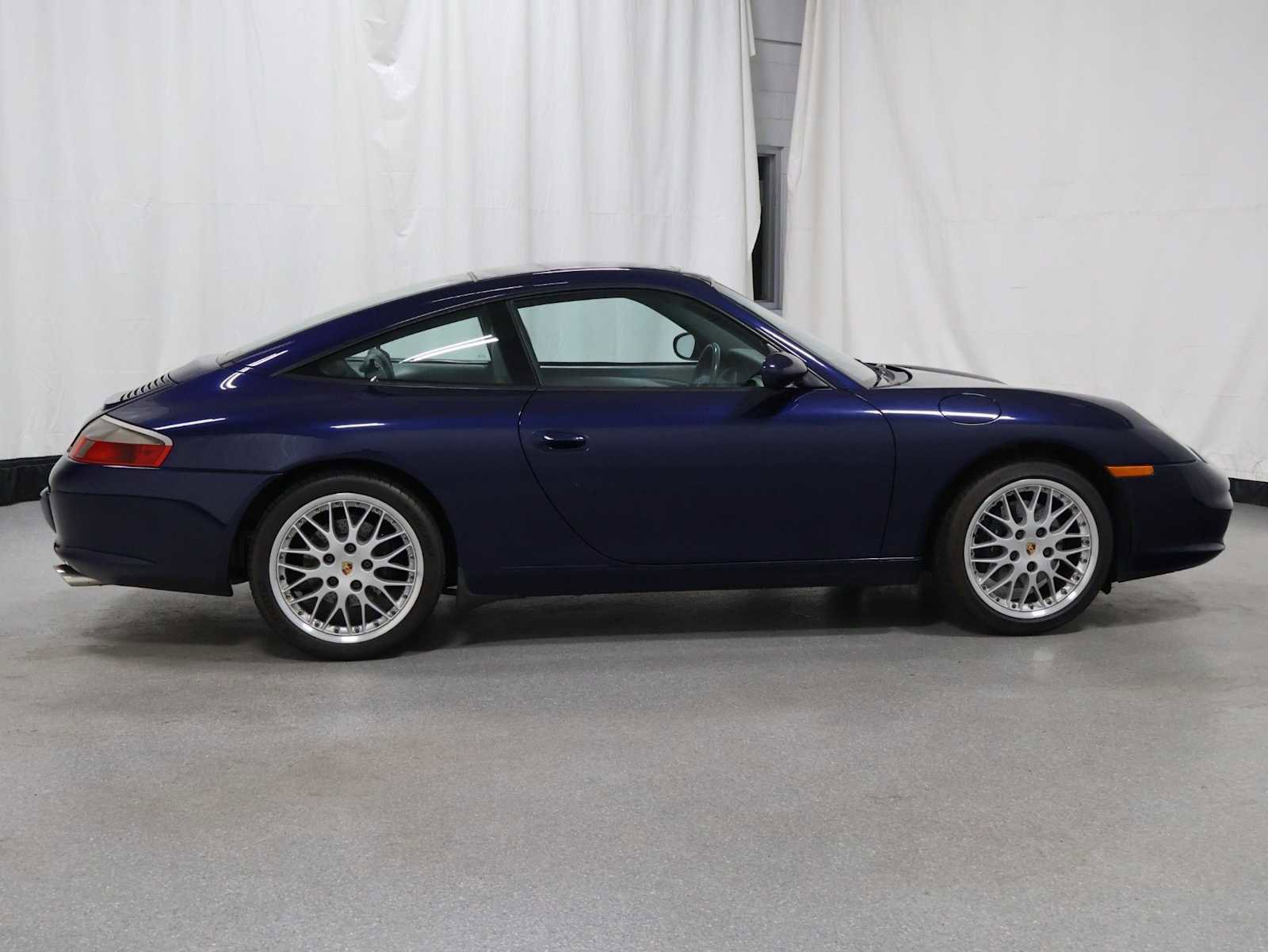 Used 2002 Porsche 911 Targa RWD image 10