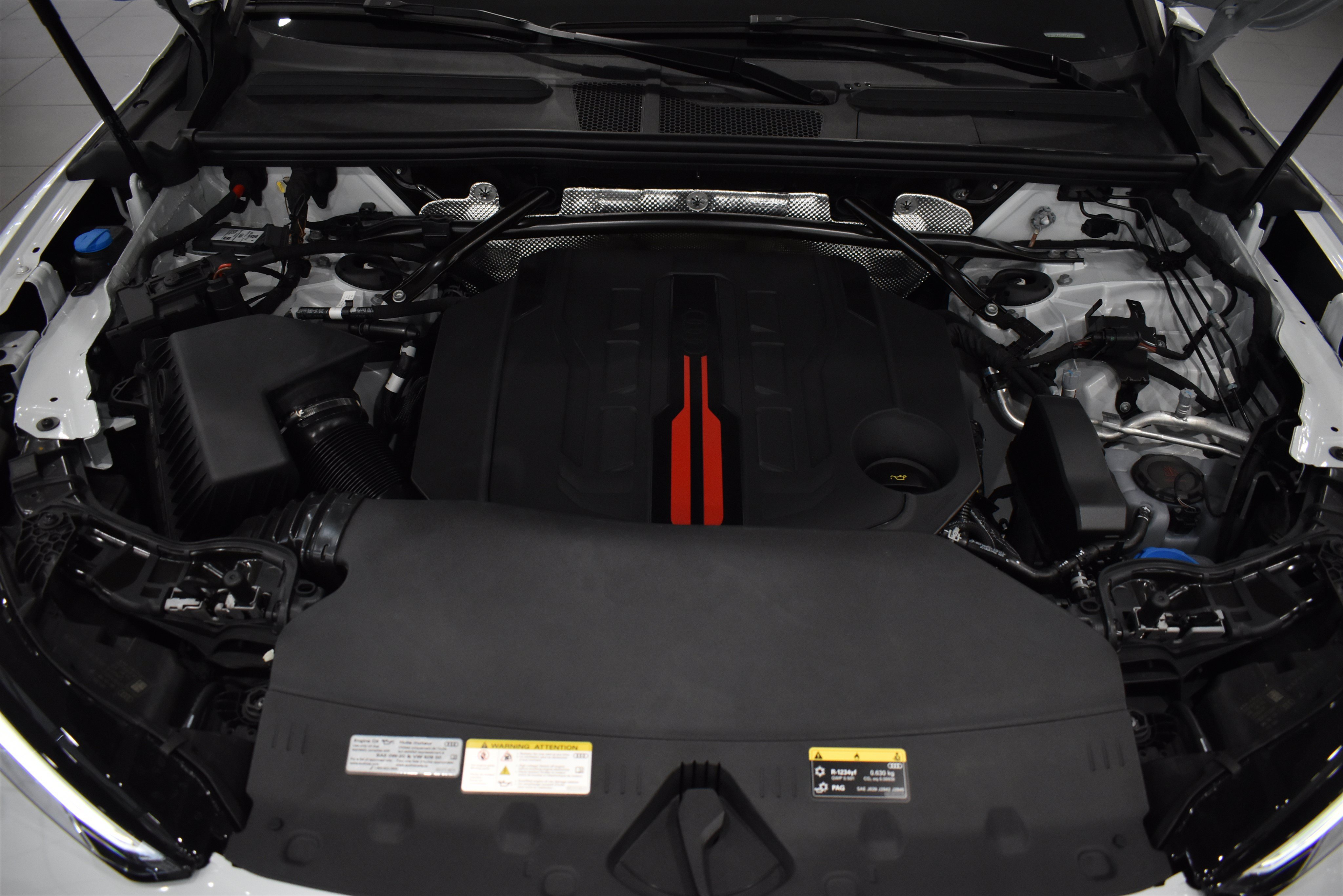 New 2026 Audi SQ5 Prestige AWD/4WD image 34
