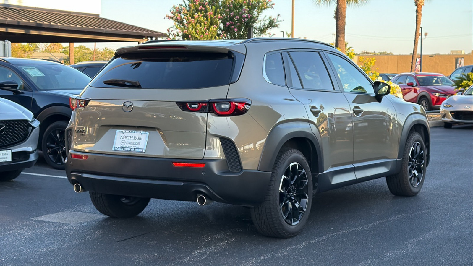 Certified 2026 MAZDA CX-50 Meridian Edition w/ Weather Package AWD/4WD image 4