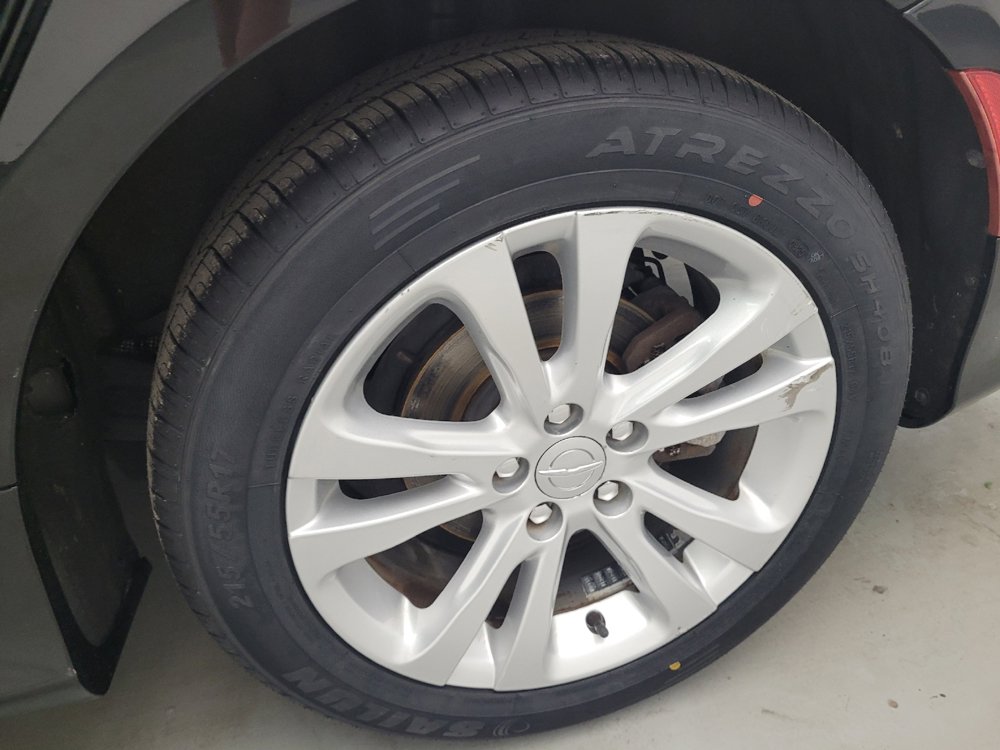 Used 2015 Chrysler 200 Limited FWD image 31