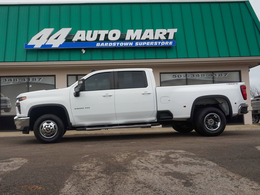 Used 2022 Chevrolet Silverado 3500 LT w/ Convenience Package image 5