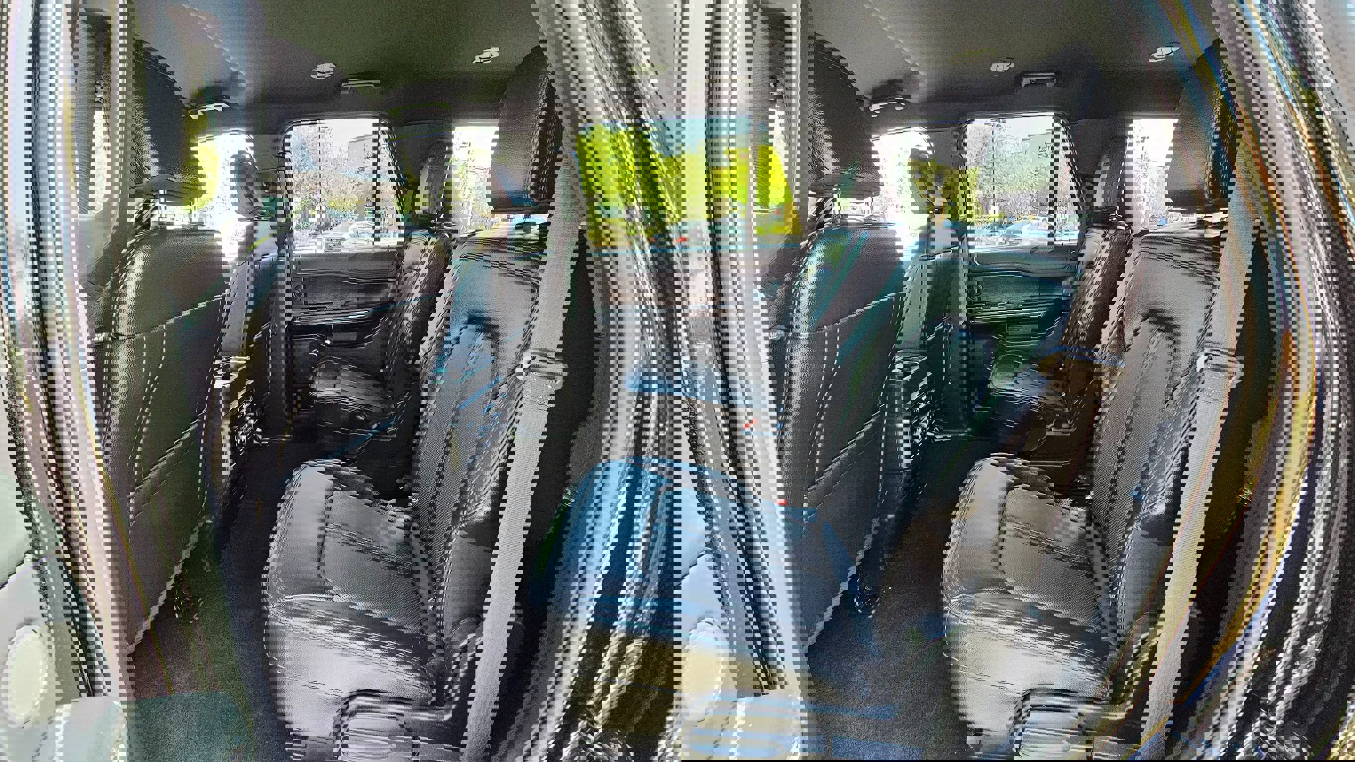 Used 2021 Ford Expedition Limited image 18