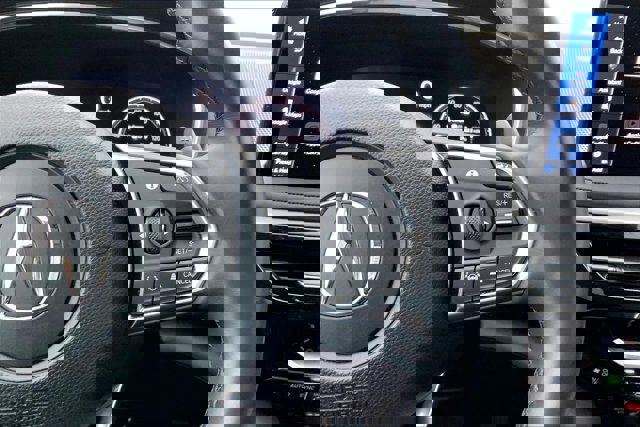 Certified 2025 Acura MDX SH-AWD w/ Technology Package image 19