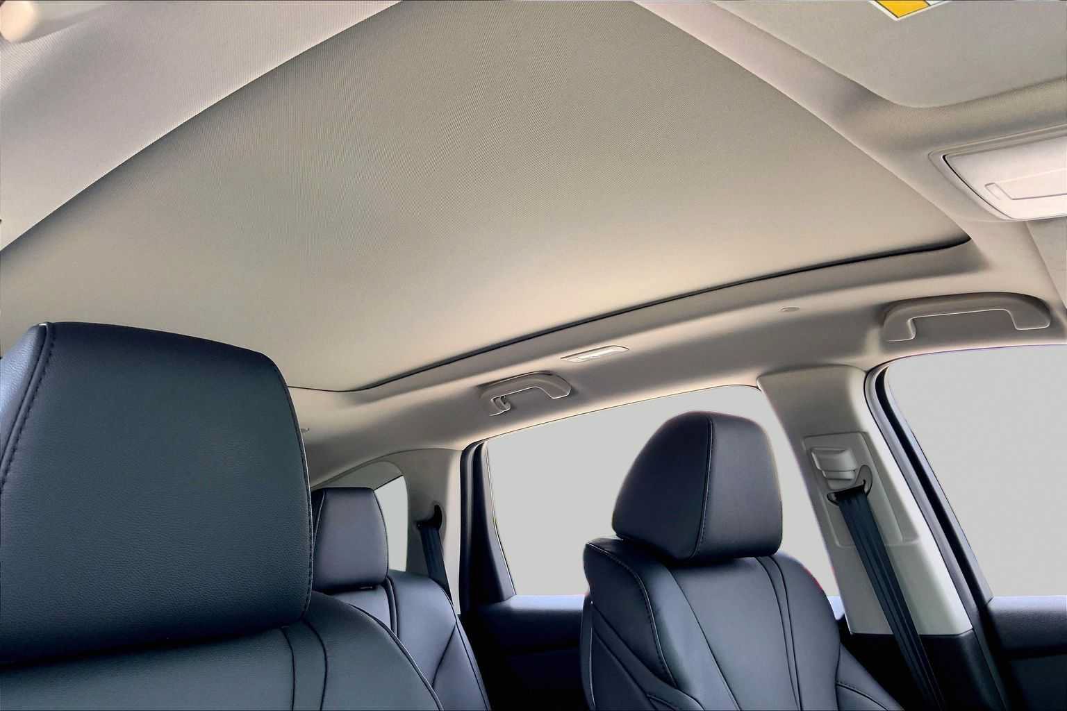 Used 2026 Acura MDX FWD image 13