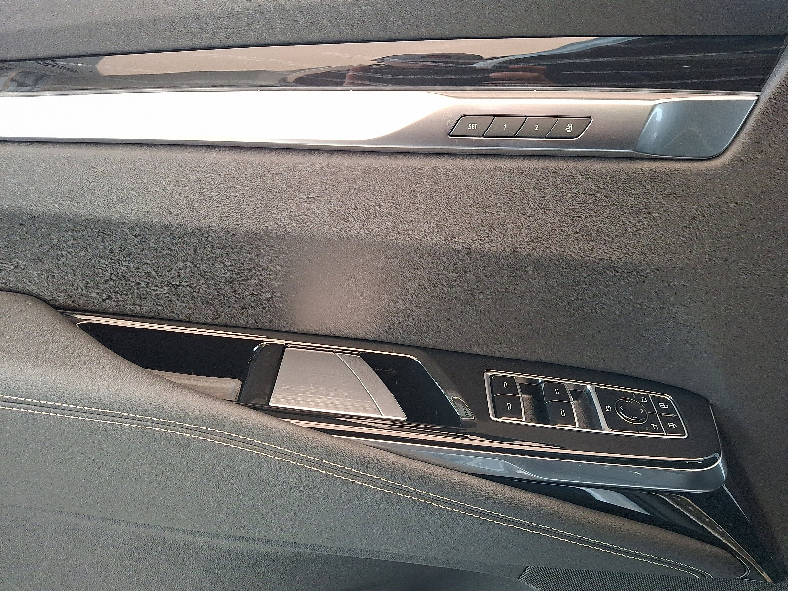 New 2026 Cadillac Escalade Sport w/ Touring Package image 9