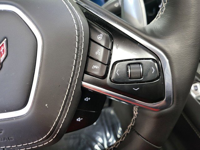 Used 2022 Chevrolet Corvette Stingray Premium Conv w/ Z51 Performance Package RWD image 34