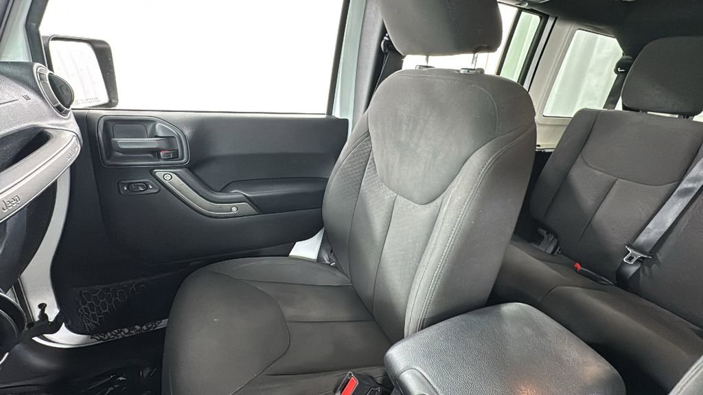 Used 2016 Jeep Wrangler Unlimited Sport w/ Quick Order Package 24S image 13