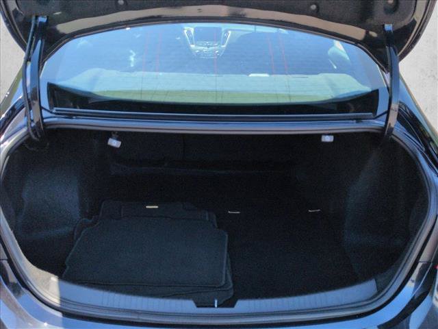 Used 2023 Chevrolet Malibu LT w/ Driver Confidence Package FWD image 6