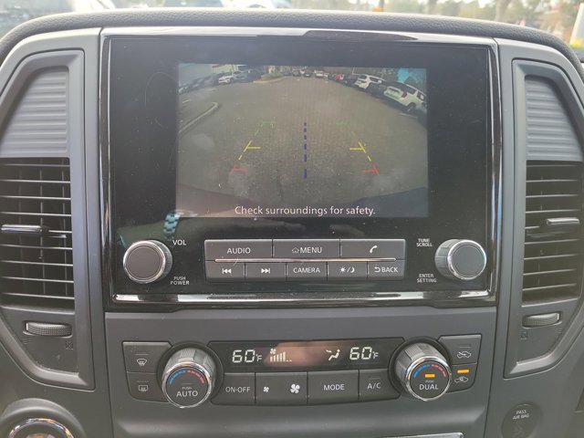 Used 2024 Nissan Titan SV w/ SV Convenience Package image 34