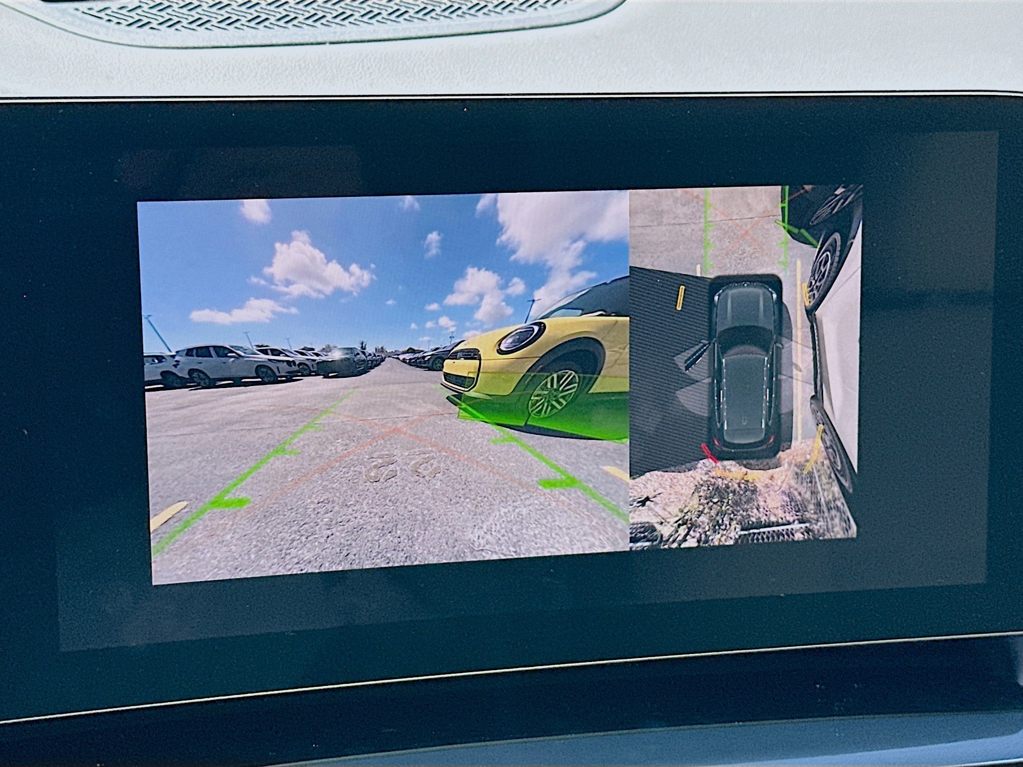 New 2026 BMW X1 xDrive28i w/ Technology Package image 10