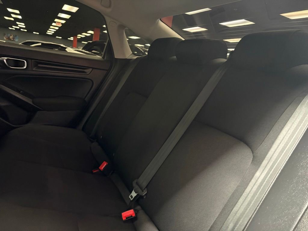 Used 2025 Honda Civic LX image 32