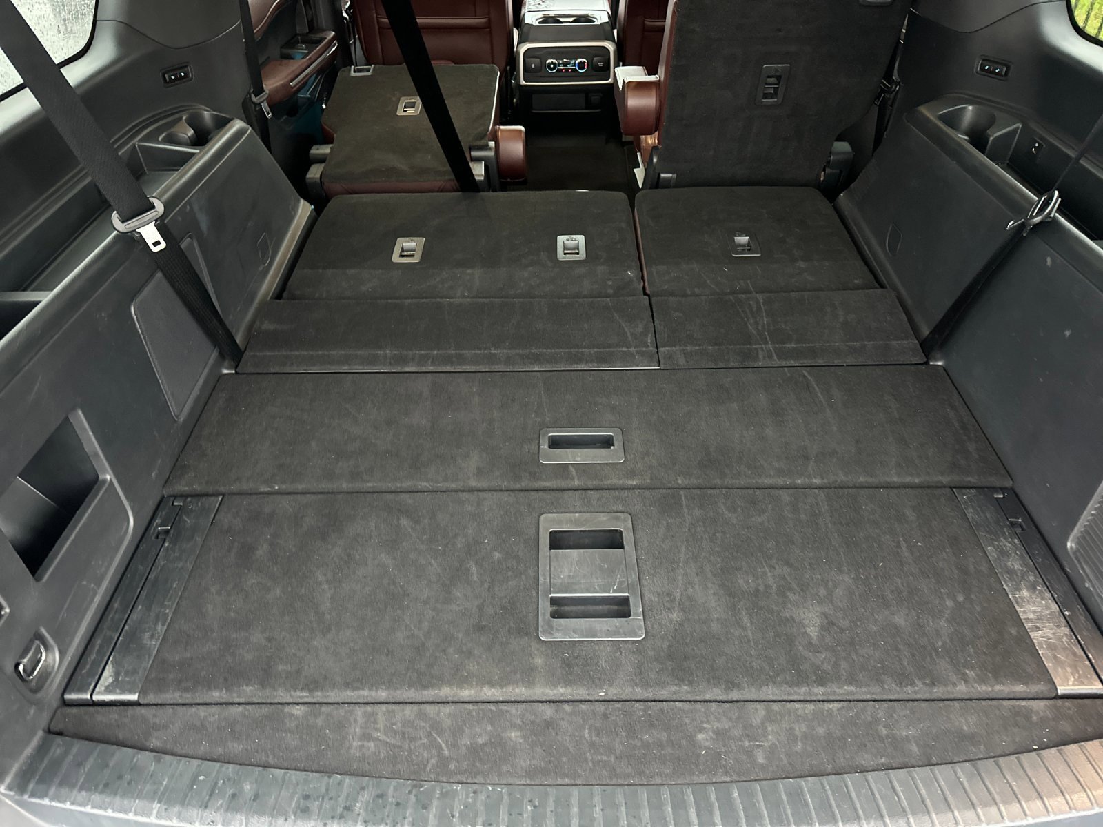 Used 2024 Ford Expedition Max Limited image 16