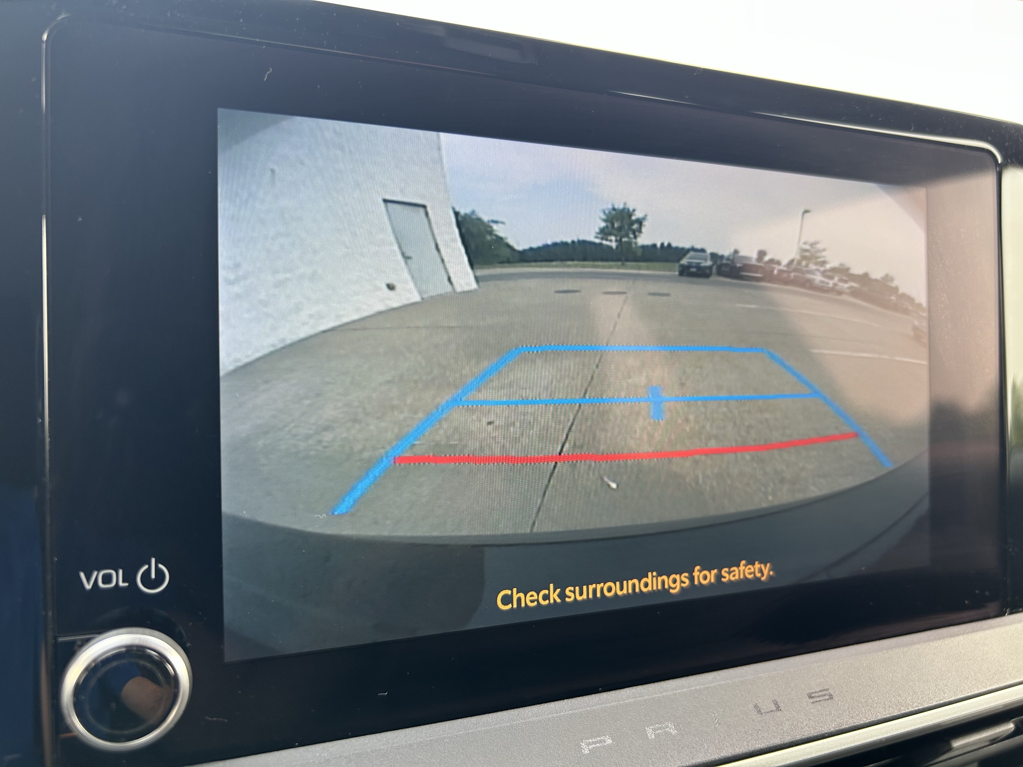 Used 2024 Toyota Prius LE FWD image 25
