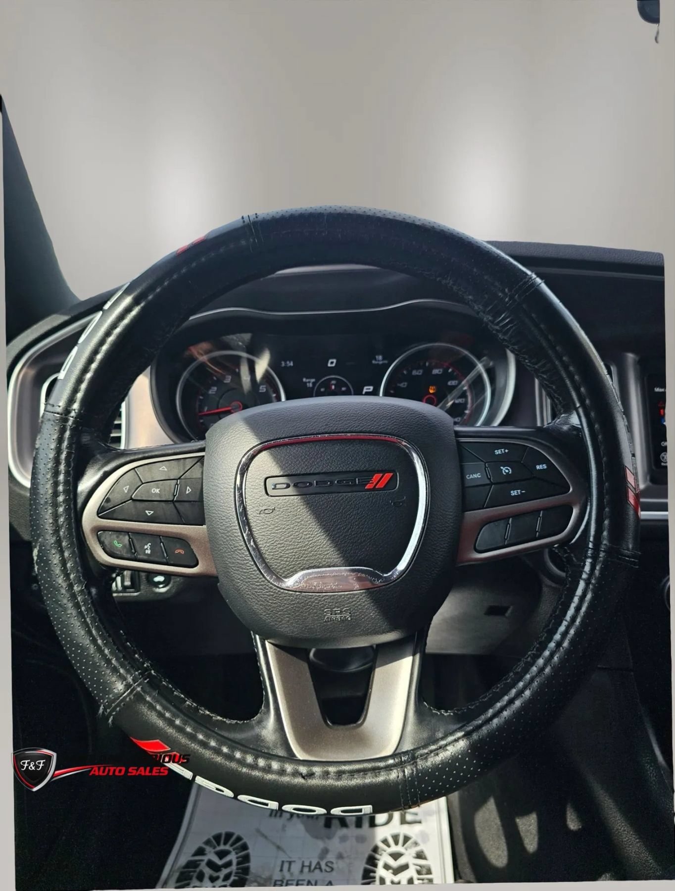 Used 2021 Dodge Charger SXT w/ Leather Interior Group RWD image 14