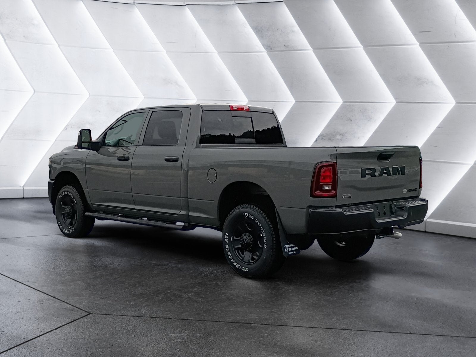 New 2026 RAM 3500 Tradesman AWD/4WD image 4