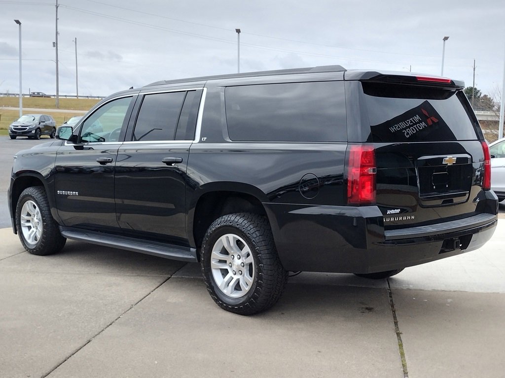 Used 2019 Chevrolet Suburban LT image 17
