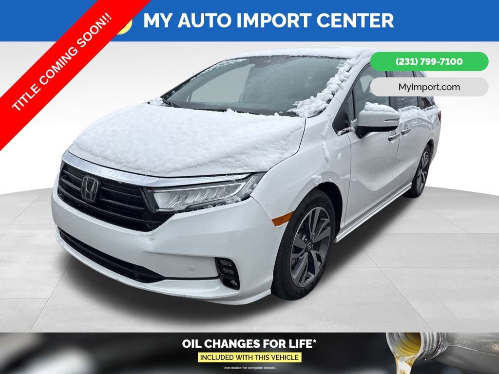 Used 2024 Honda Odyssey Touring image 3