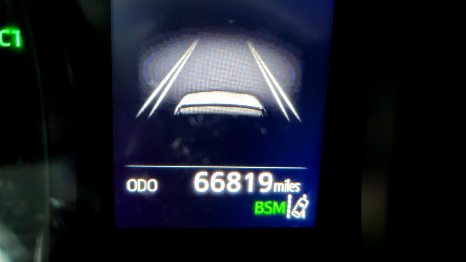 Certified 2018 Toyota Camry LE w/ Convenience Package image 23