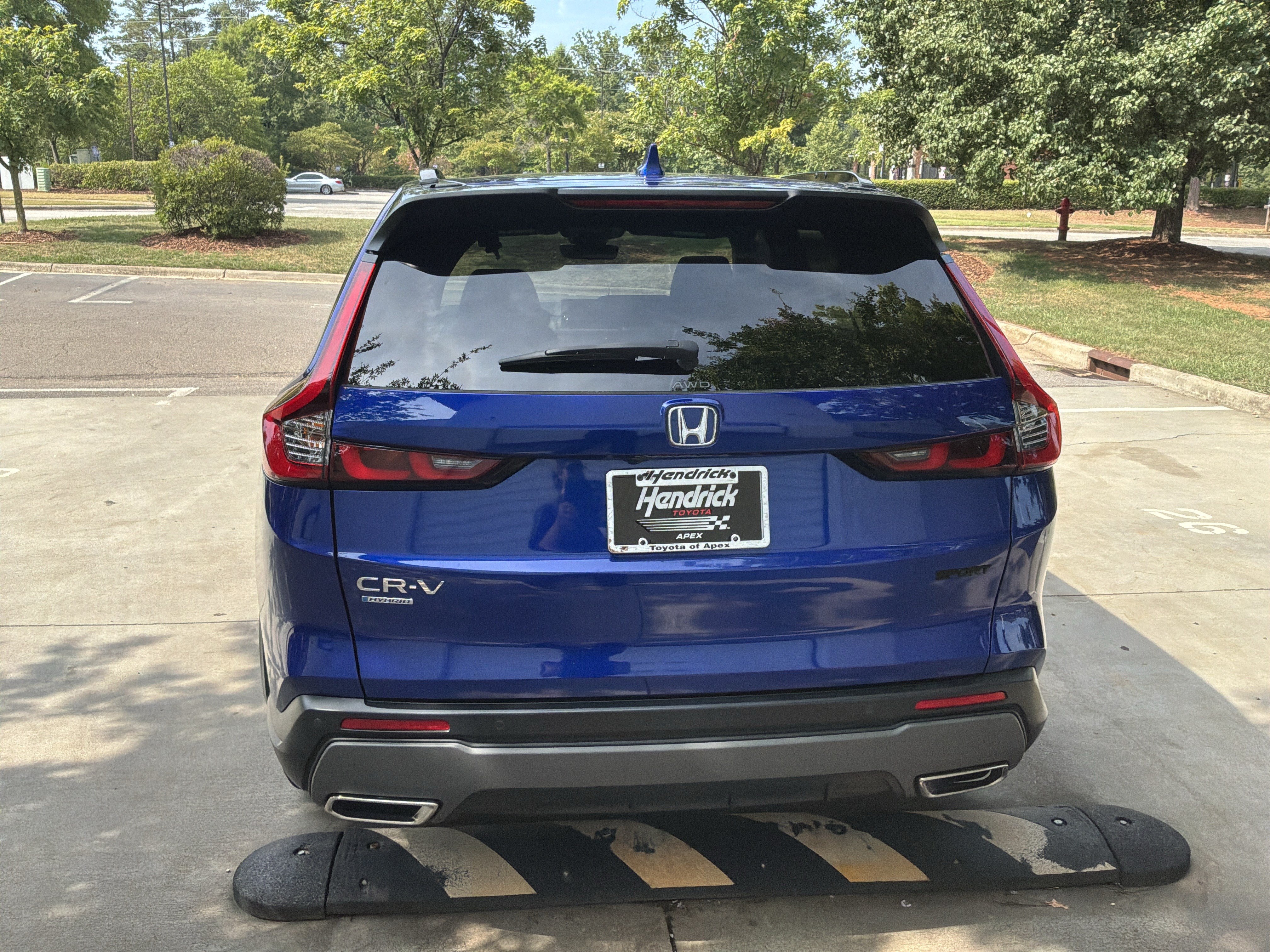 Used 2025 Honda CR-V Sport-L image 9