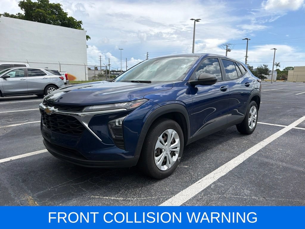 Certified 2024 Chevrolet Trax LS FWD image 3