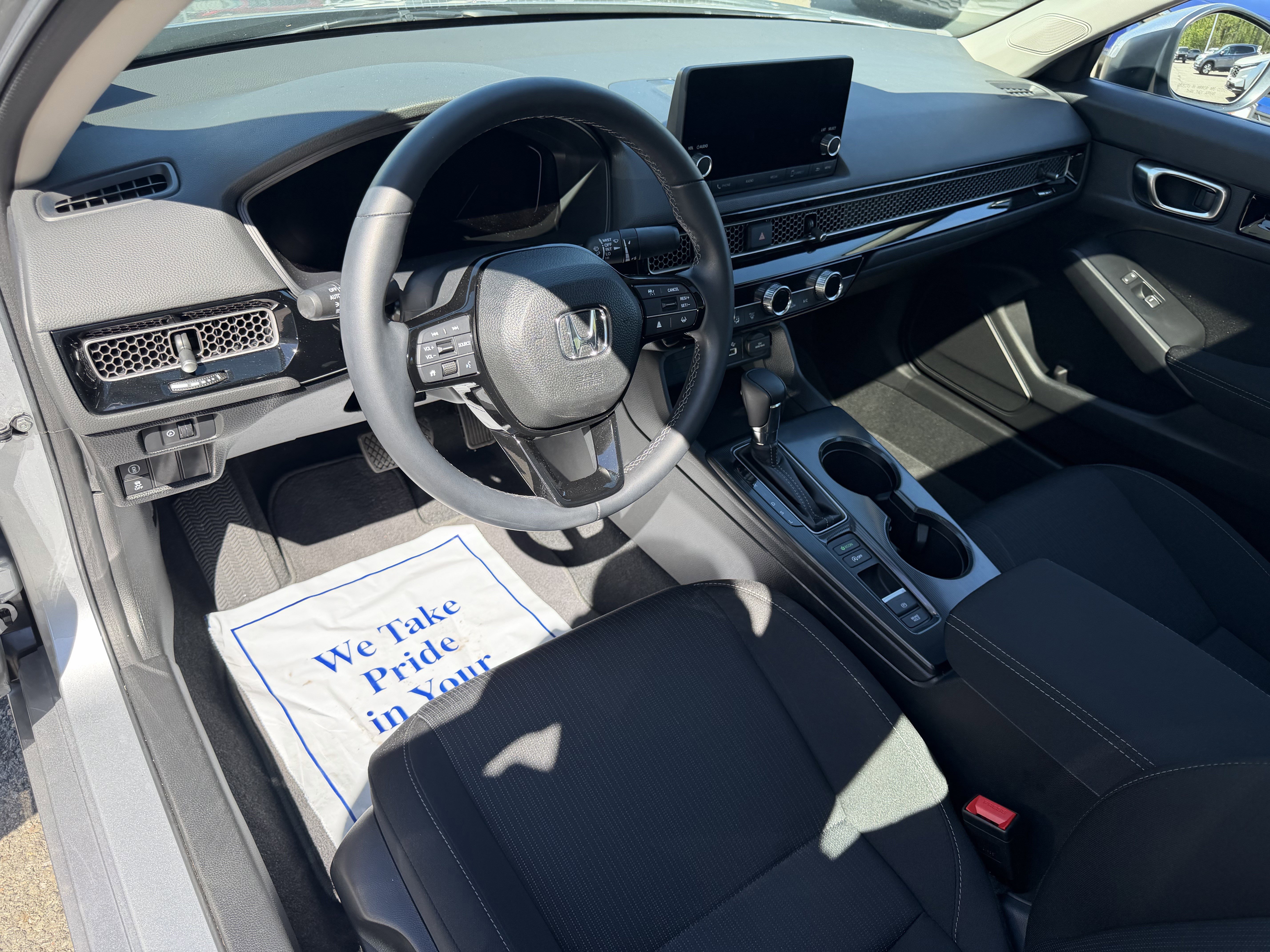 Used 2023 Honda Civic EX image 11