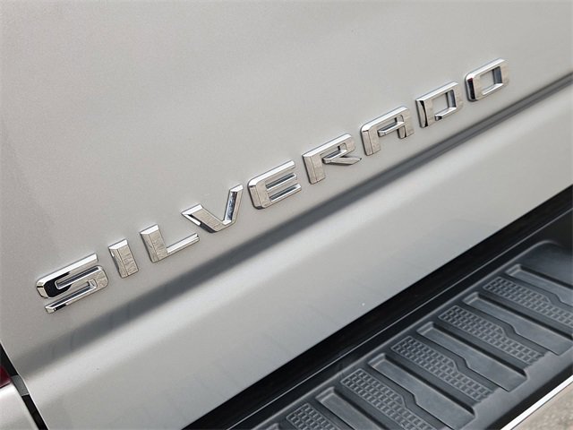 Used 2021 Chevrolet Silverado 2500 LTZ w/ LTZ Premium Package image 32