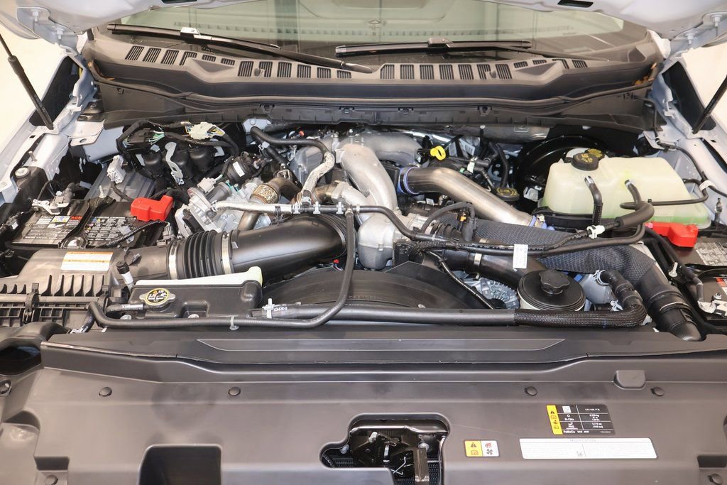 New 2026 Ford F350 Lariat w/ Black Appearance Package image 33