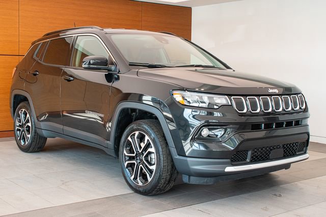 Used 2022 Jeep Compass Limited AWD/4WD image 5