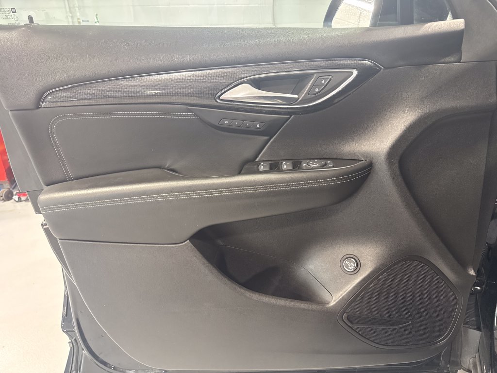Used 2023 Buick Envision Essence w/ Sport Touring Package FWD image 26