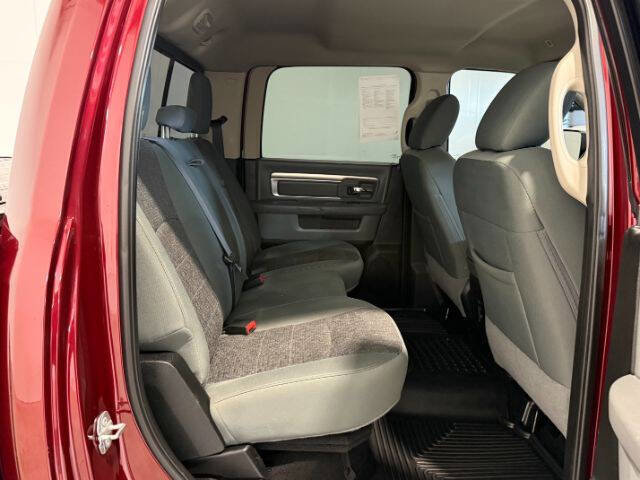 Used 2018 RAM 2500 Big Horn image 16