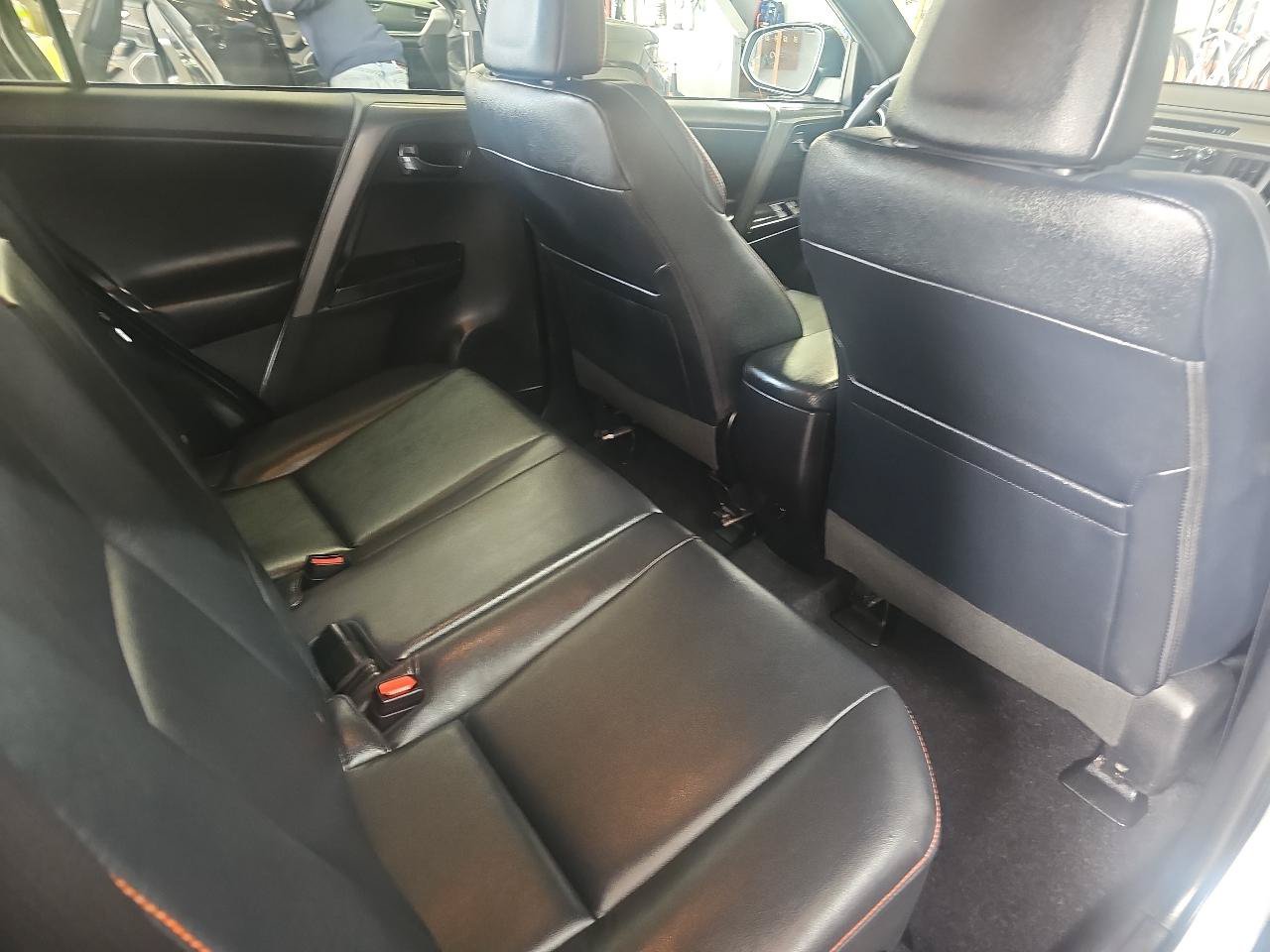 Used 2017 Toyota RAV4 SE AWD/4WD image 22