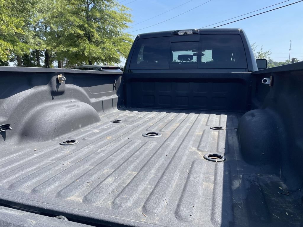 Used 2024 RAM 3500 Tradesman w/ Chrome Appearance Group AWD/4WD image 11